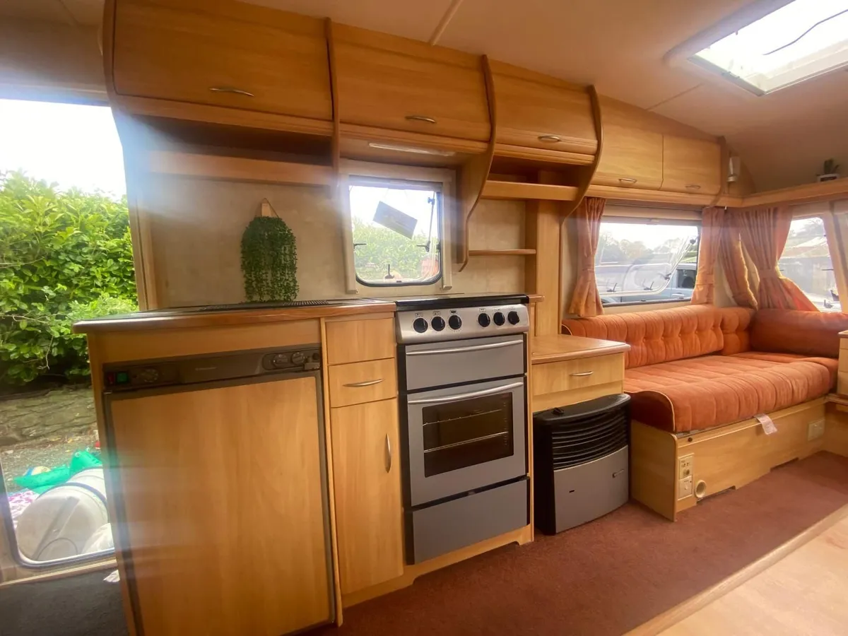 Sterling Europa 4 Berth Caravan - Image 4