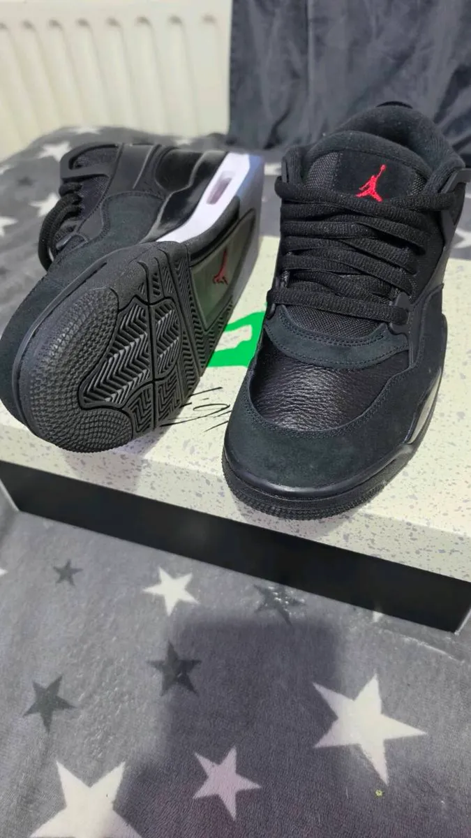 Jordan Air Stadium 90 - Black/Red - Size 8.5 UK - Image 2