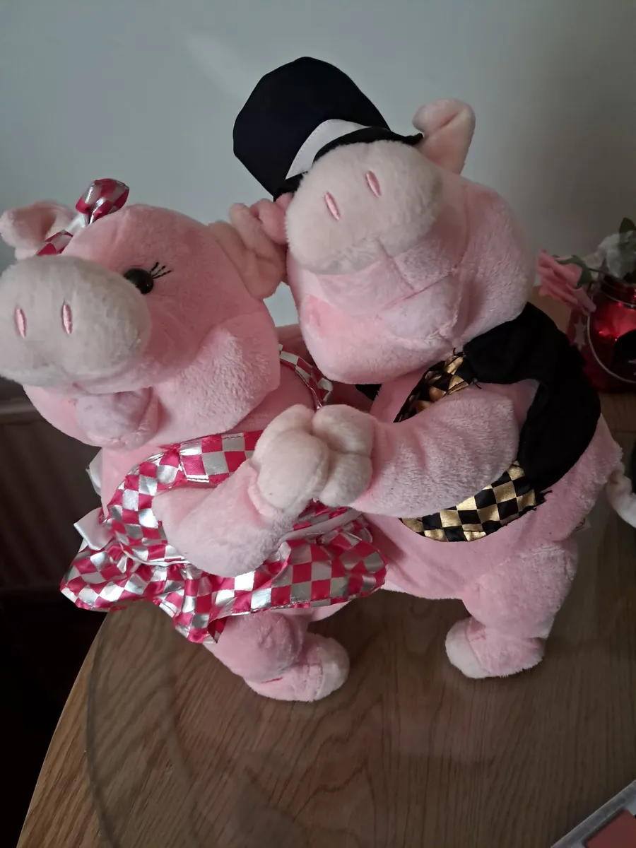 Toys - Image 1