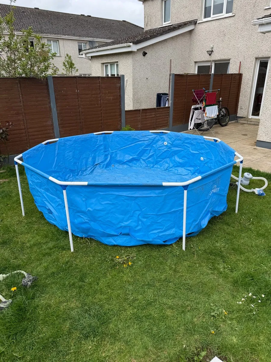 Swimming pool - Image 4