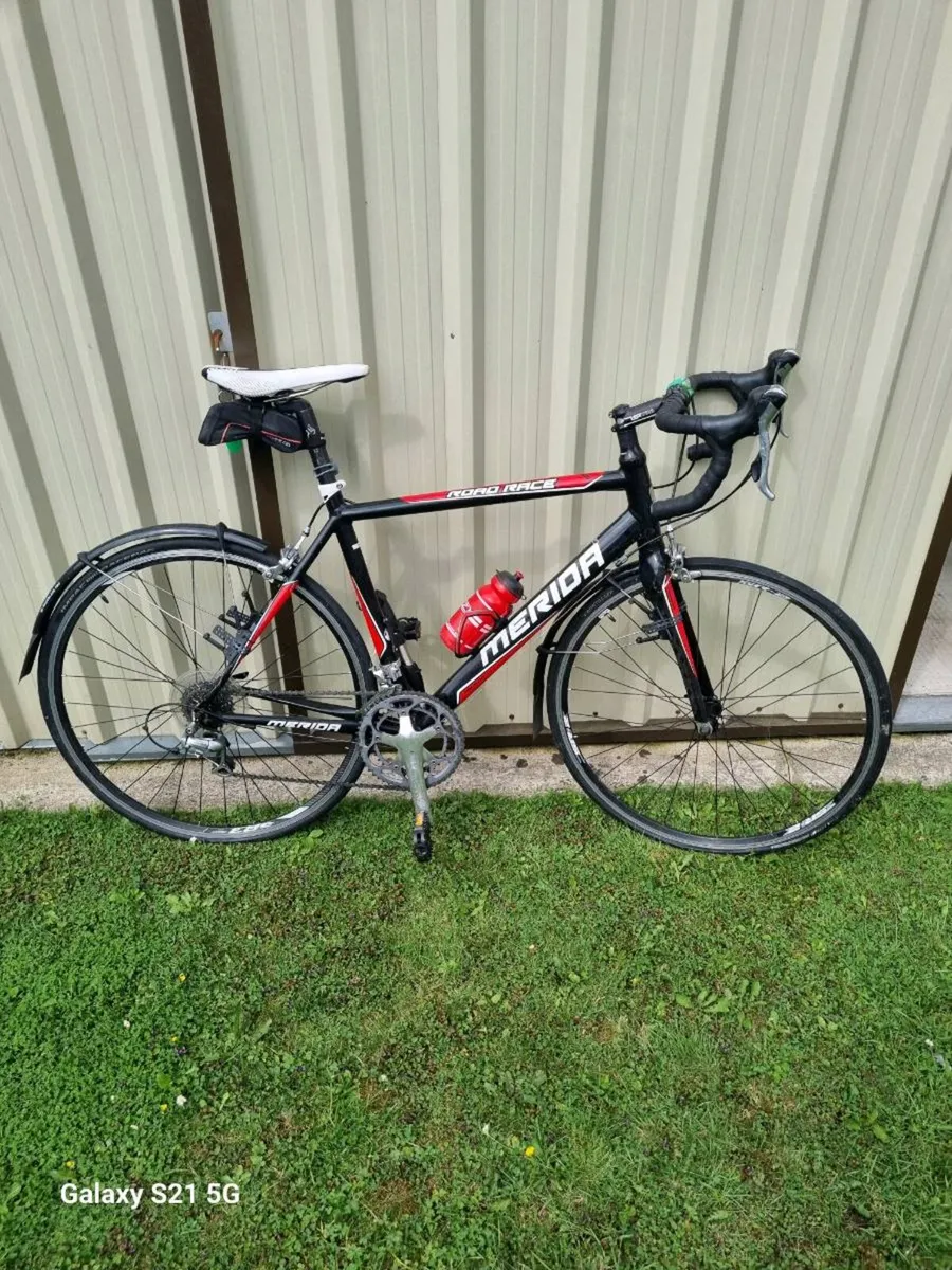 Bike and training frame - Image 3