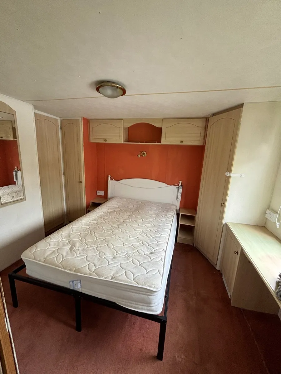 Mobile home for sale - Image 2