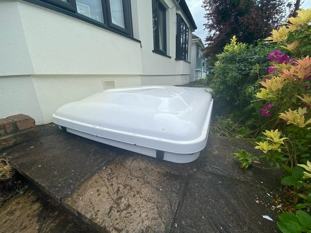 Hardshell Durable Roof Tent - Image 3