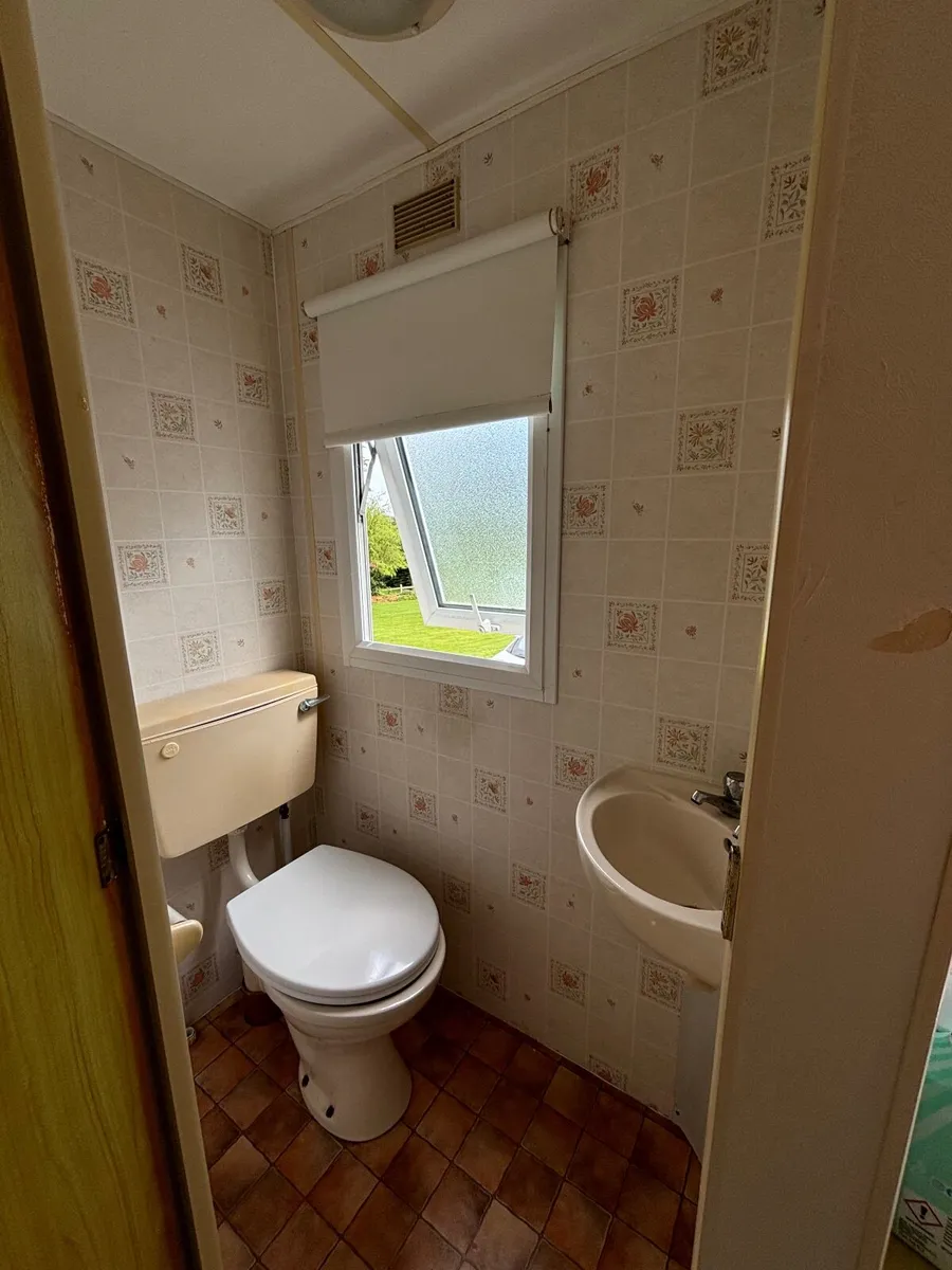 Mobile home for sale - Image 4