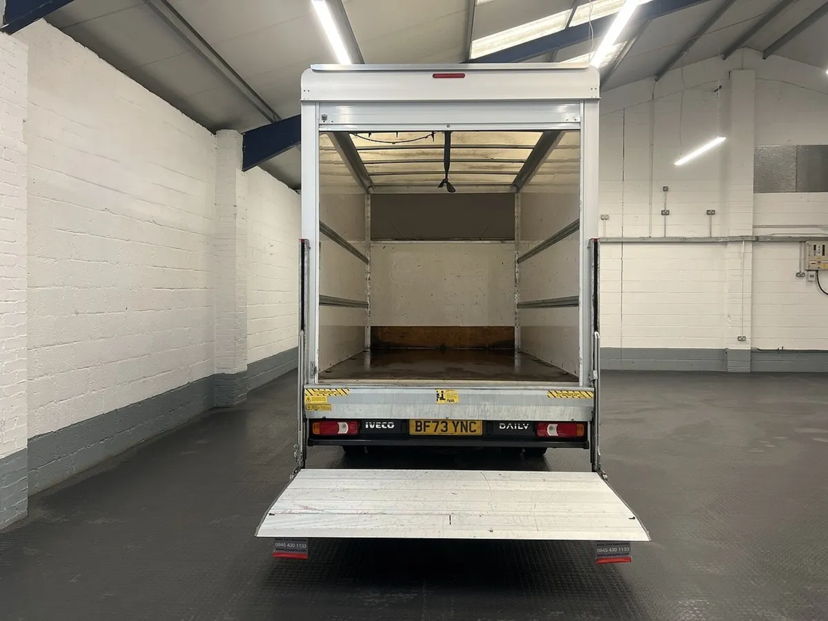 2023 Iveco Daily Luton Box Van - Image 3