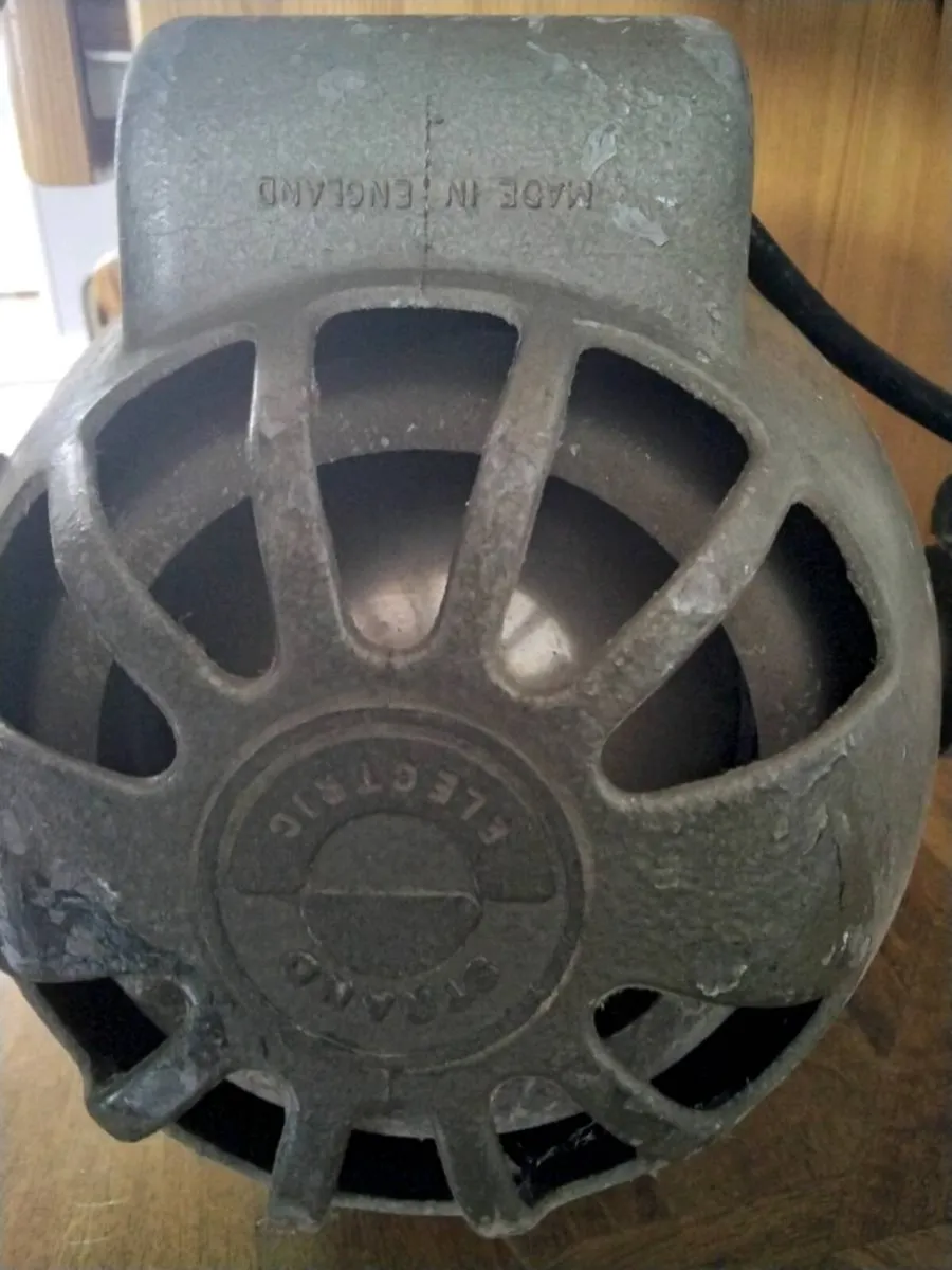 Old theatre lights - Image 4
