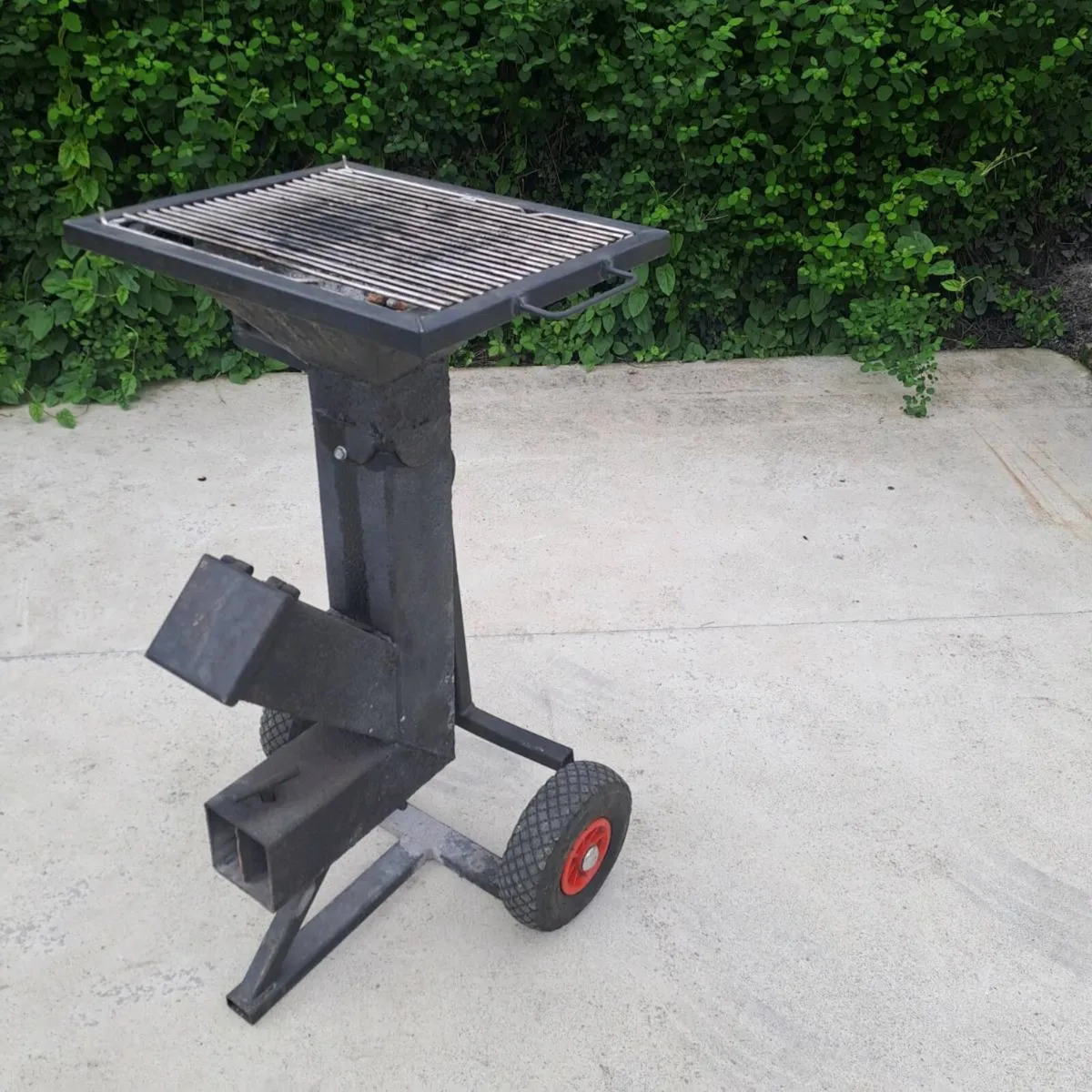 Barbecue rocket stove - Image 2