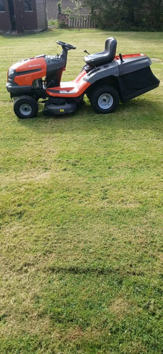 Ride on Mower - Image 2