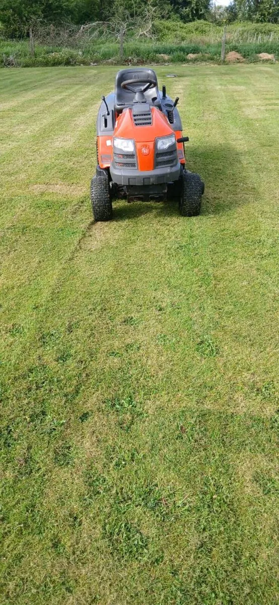 Ride on Mower - Image 4