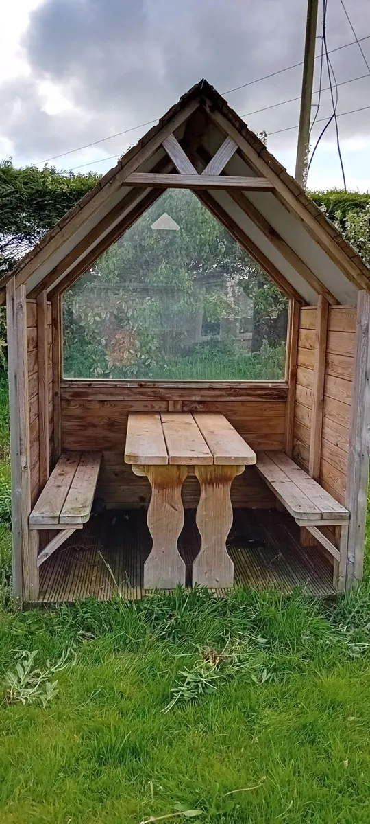 Garden Arbour. - Image 1