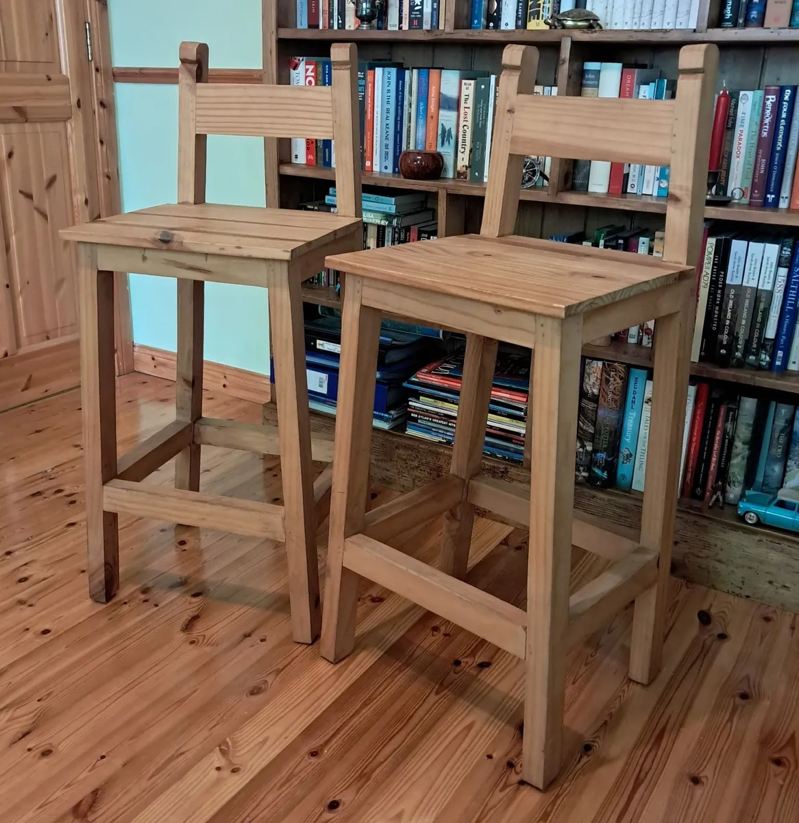 2 Rustic Pine Square Seat High Stools - Image 3