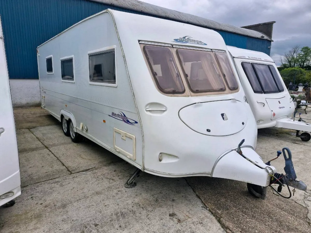 Fleetwood heritage 4 berth family caravan - Image 1