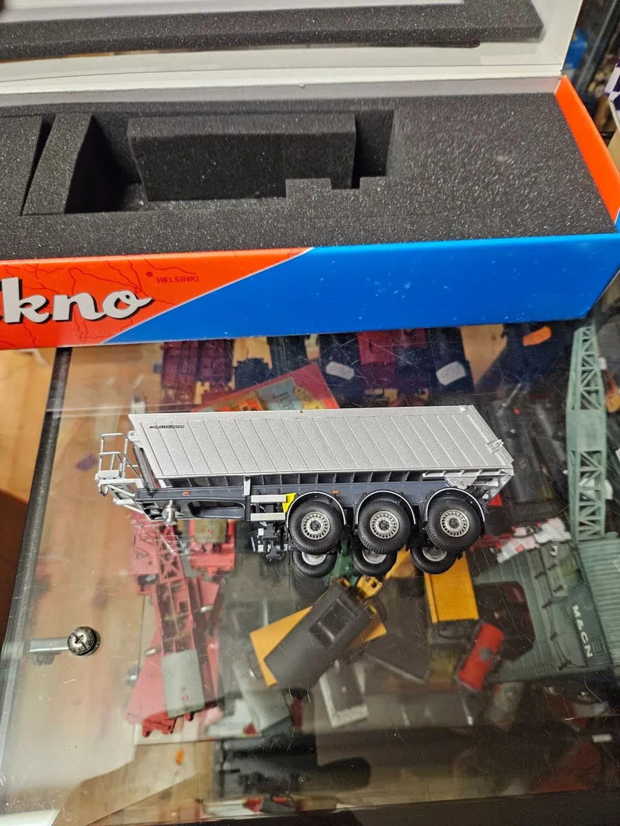 Corgi Tekno Tipper Trailer 1.50 - Image 1