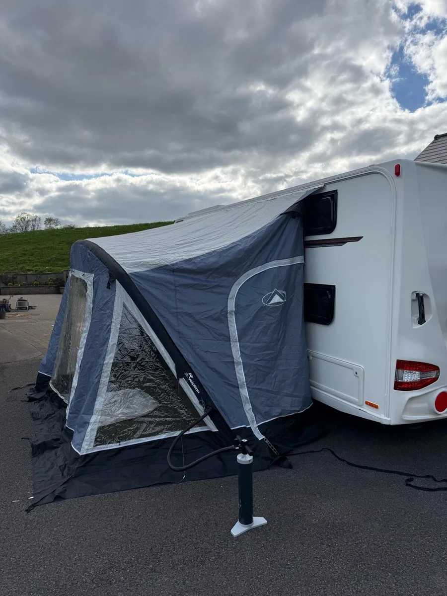 Awning - Image 3