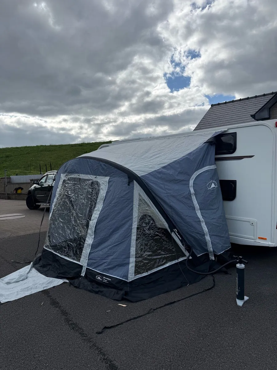 Awning - Image 1