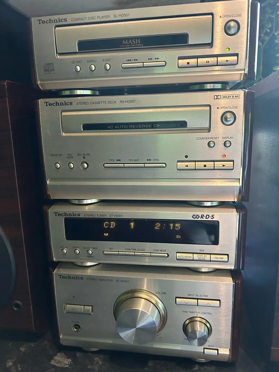Technics hifi system - Image 1