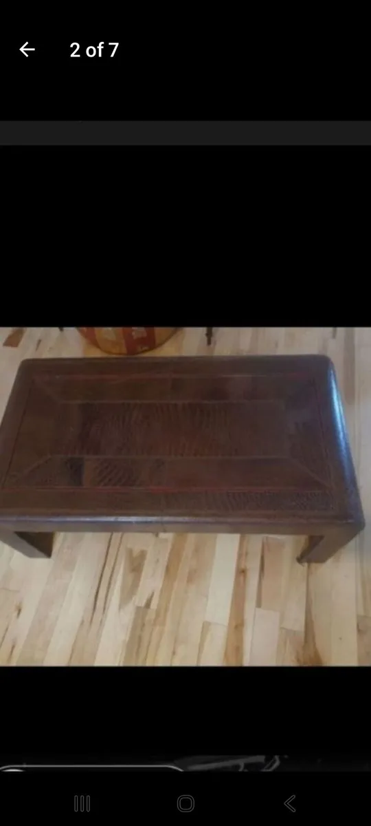 mid century cocktail table in genuine crocodile - Image 3