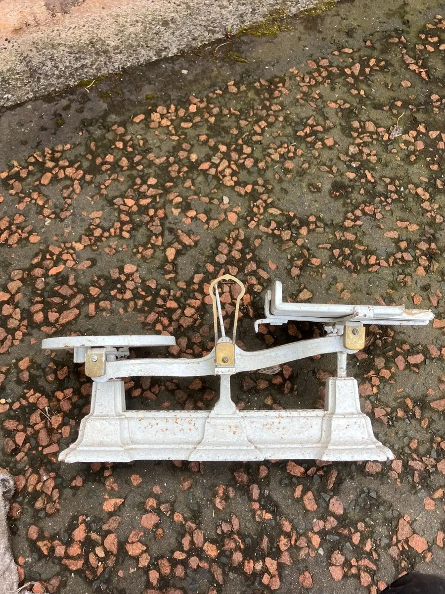 Antique Avery weigh scales - Image 1