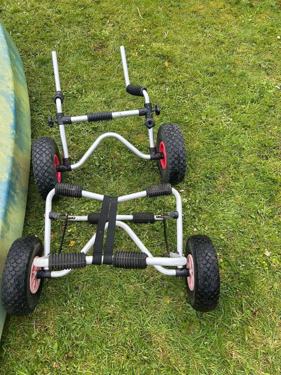 3 Kayaks + Bundle (seats/paddles/rack/trolleys) - Image 3