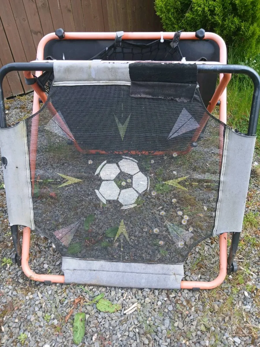 soccer rebounder - Image 1