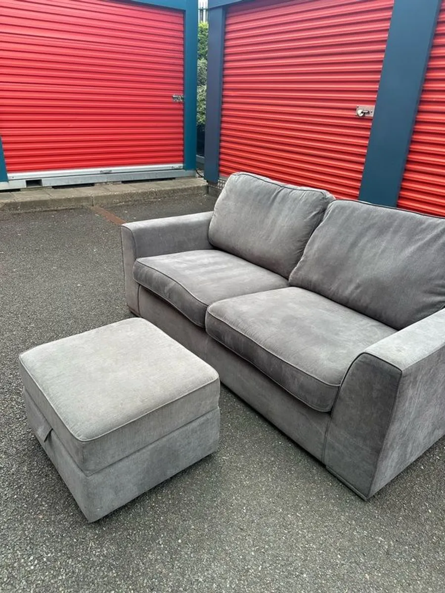 3 Seater sofa + Footstool - Image 1