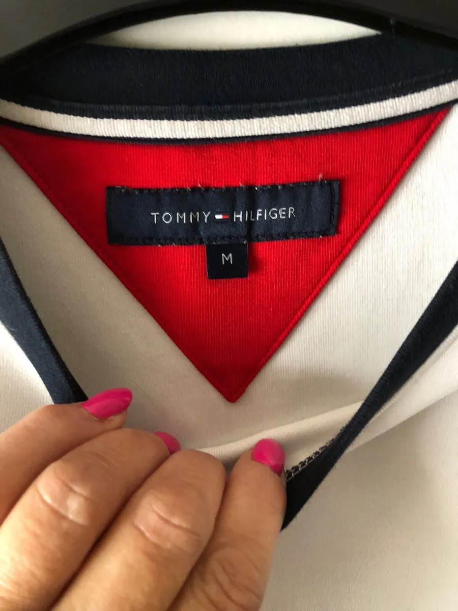 Mens Tommy Hilfiger sweatshirt size M €30 - Image 3
