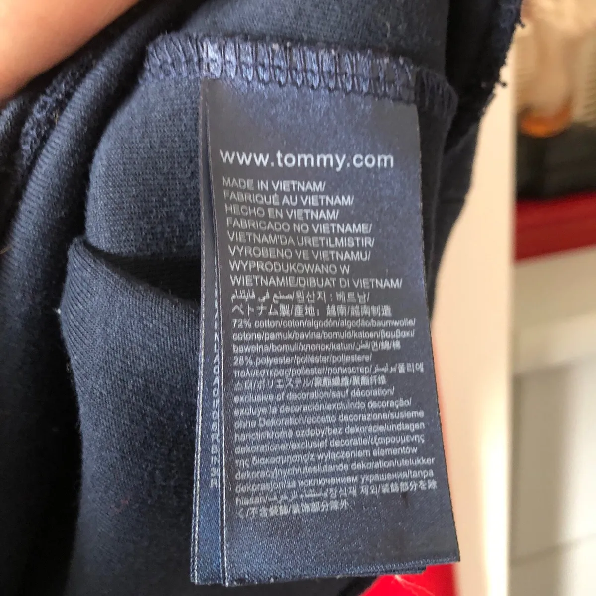 Mens Tommy Hilfiger sweatshirt size M €30 - Image 4