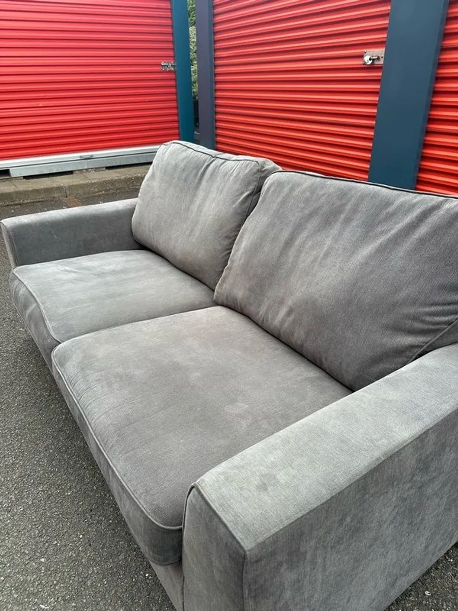3 Seater sofa + Footstool - Image 3