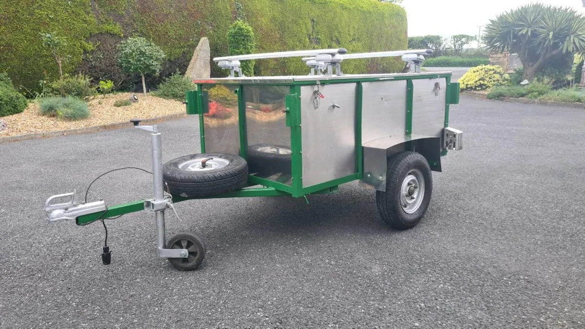Camping Trailer - Image 1