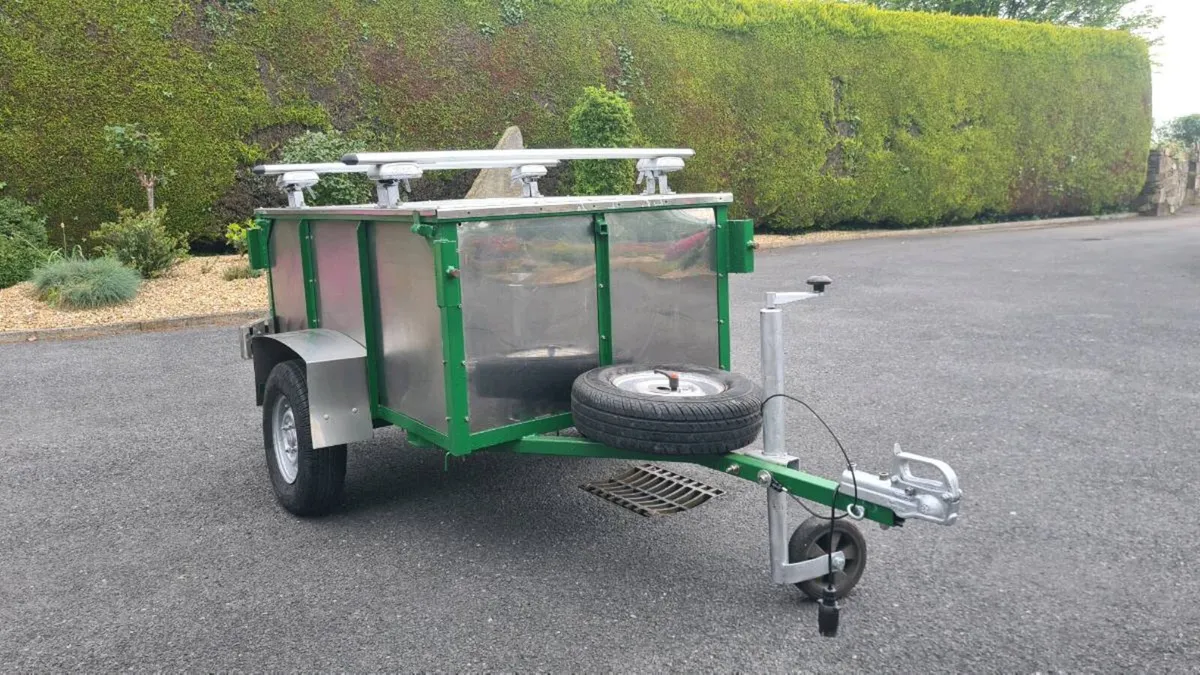 Camping Trailer - Image 2