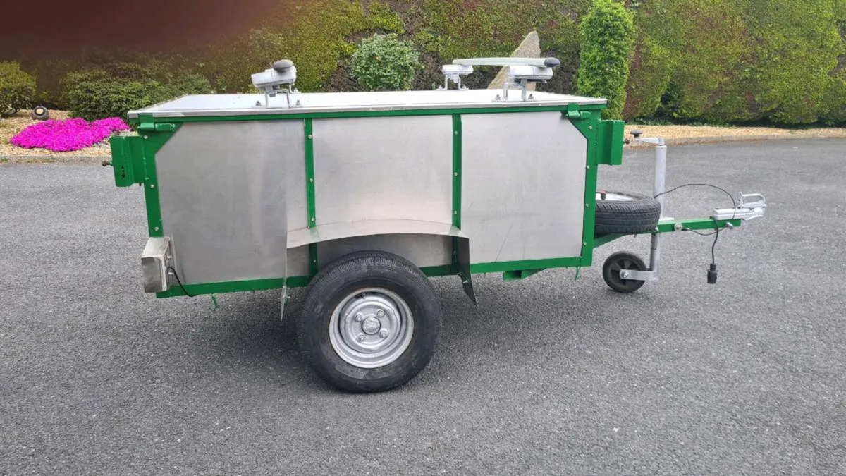 Camping Trailer - Image 3