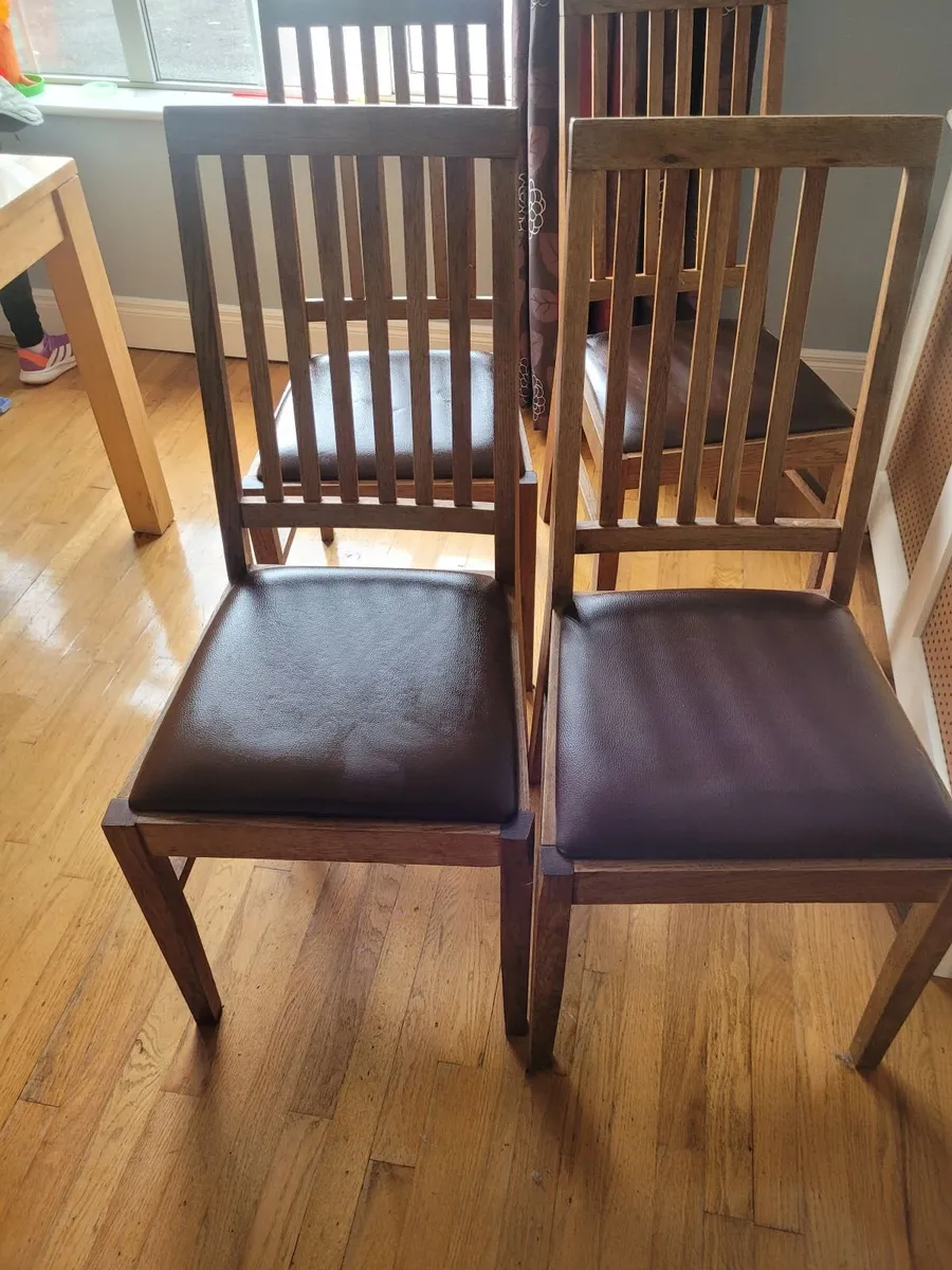Dining table & chairs - Image 3