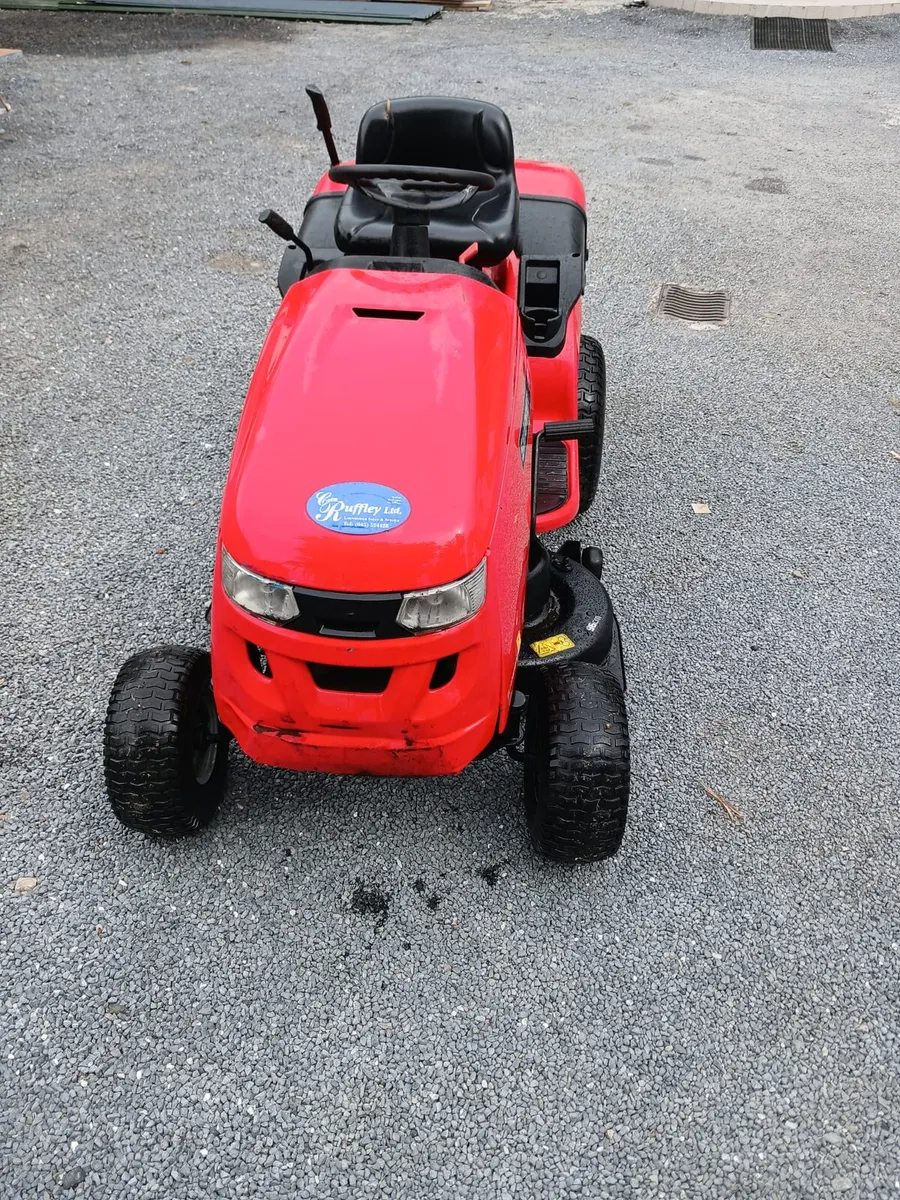 Snapper ride-on lawnmower - Image 2