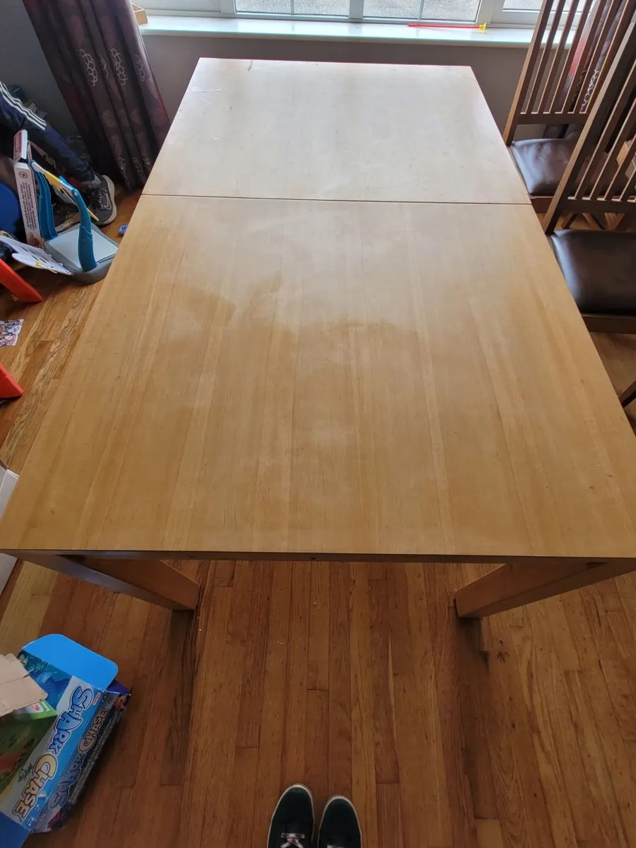 Dining table & chairs - Image 4