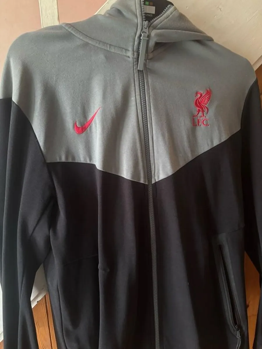 liverpool jackets - Image 1