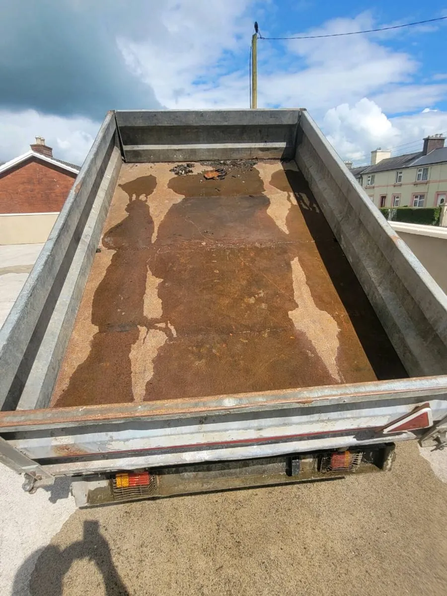 8x5 indespension tipper trailer fully serviced - Image 2