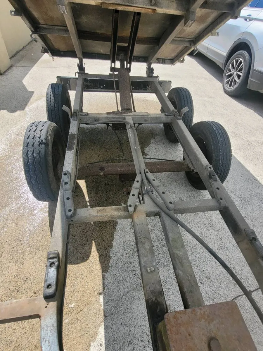 8x5 indespension tipper trailer fully serviced - Image 4