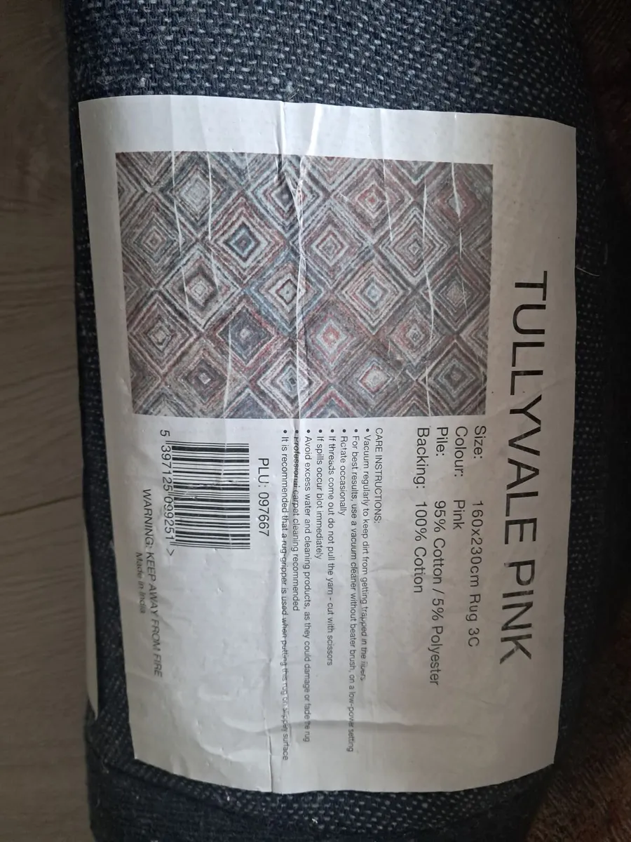 Luxury Pink Rug - Image 3