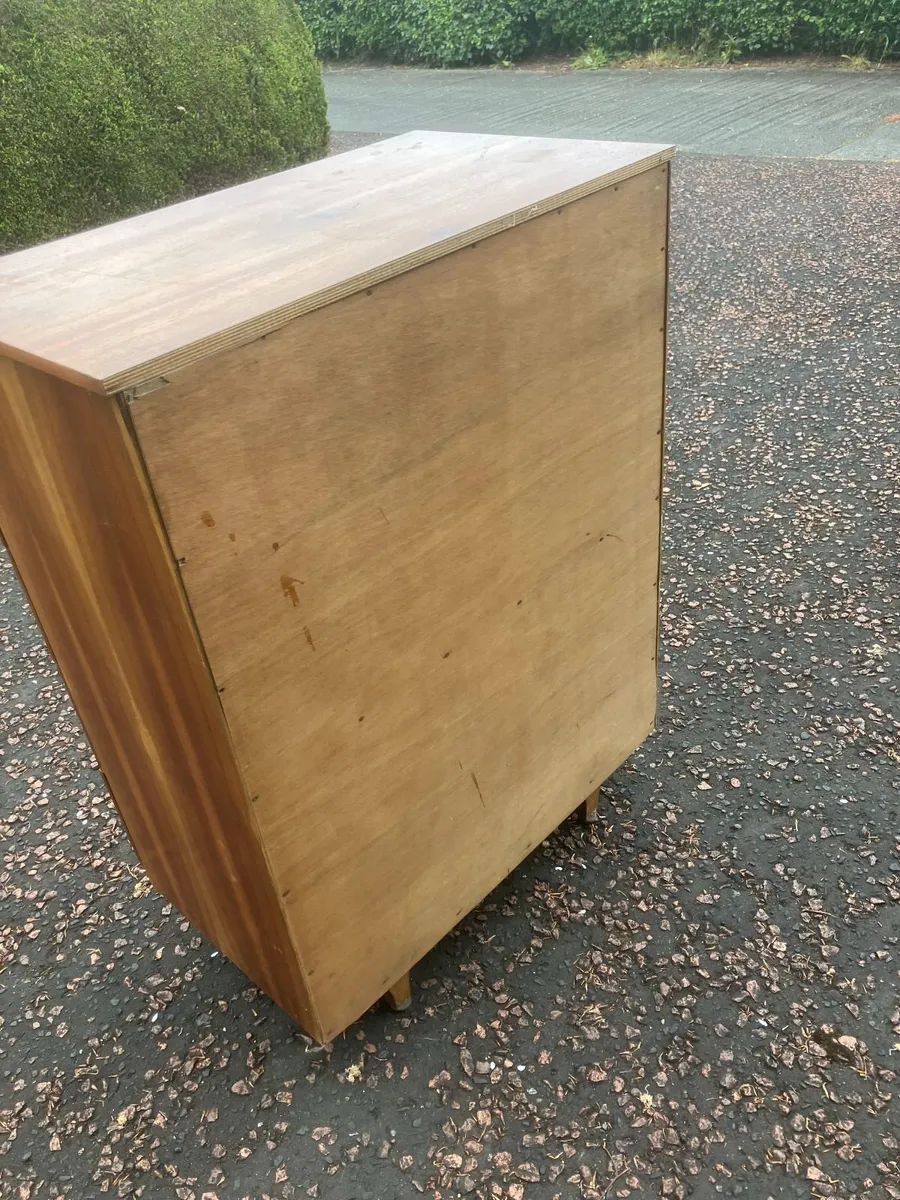 Chest of drawers - Image 2