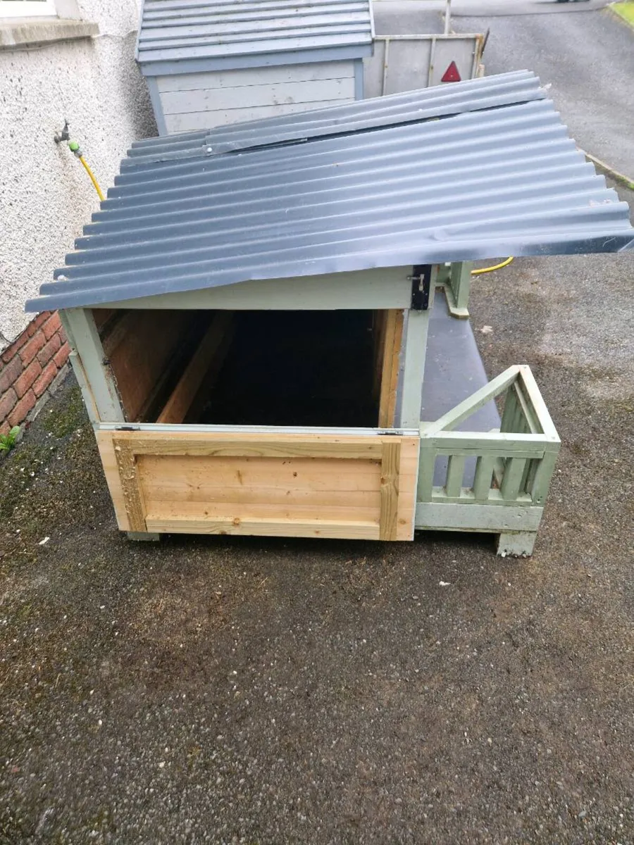 Chicken Coop - Image 2