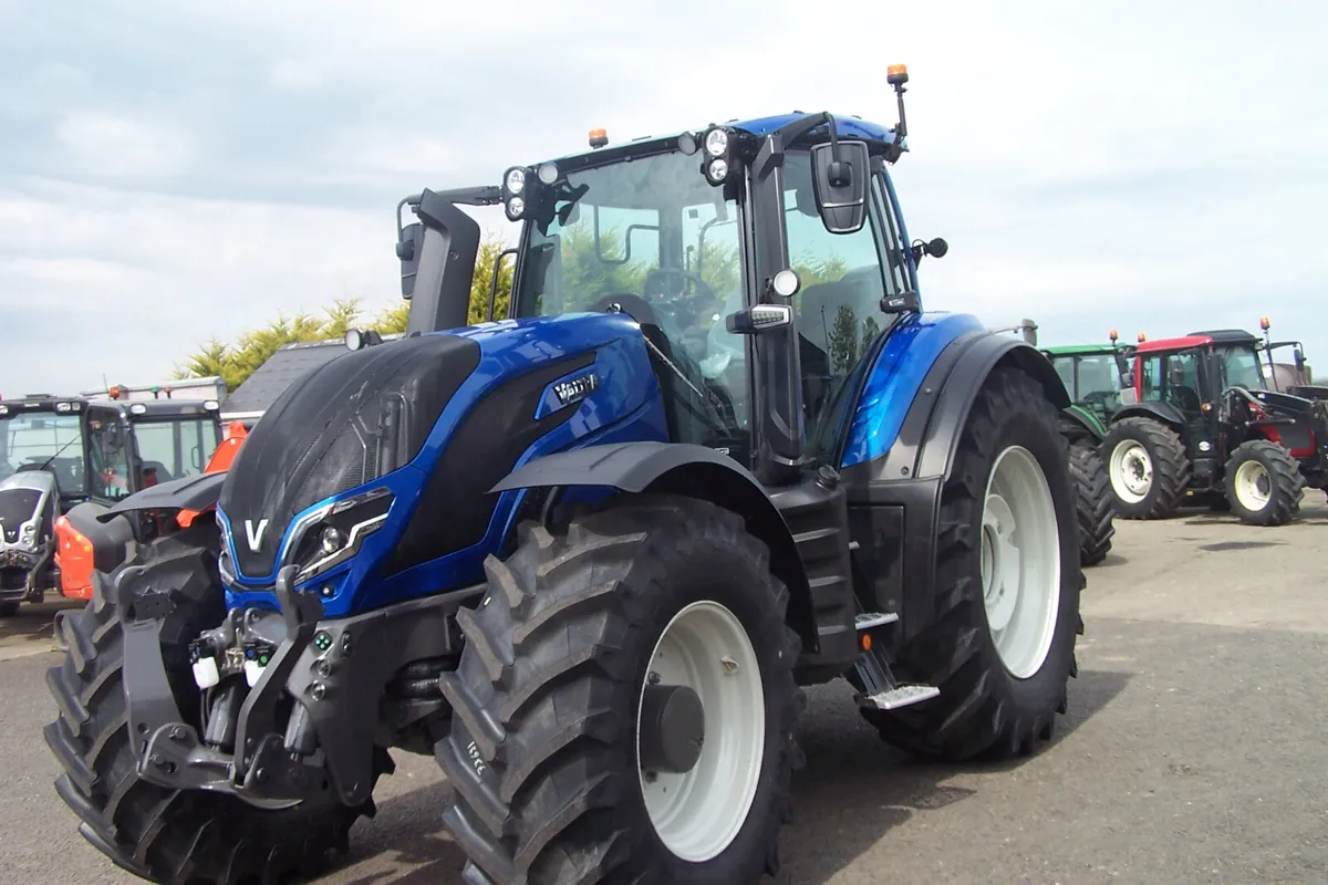 New Valtra T195A - Image 3