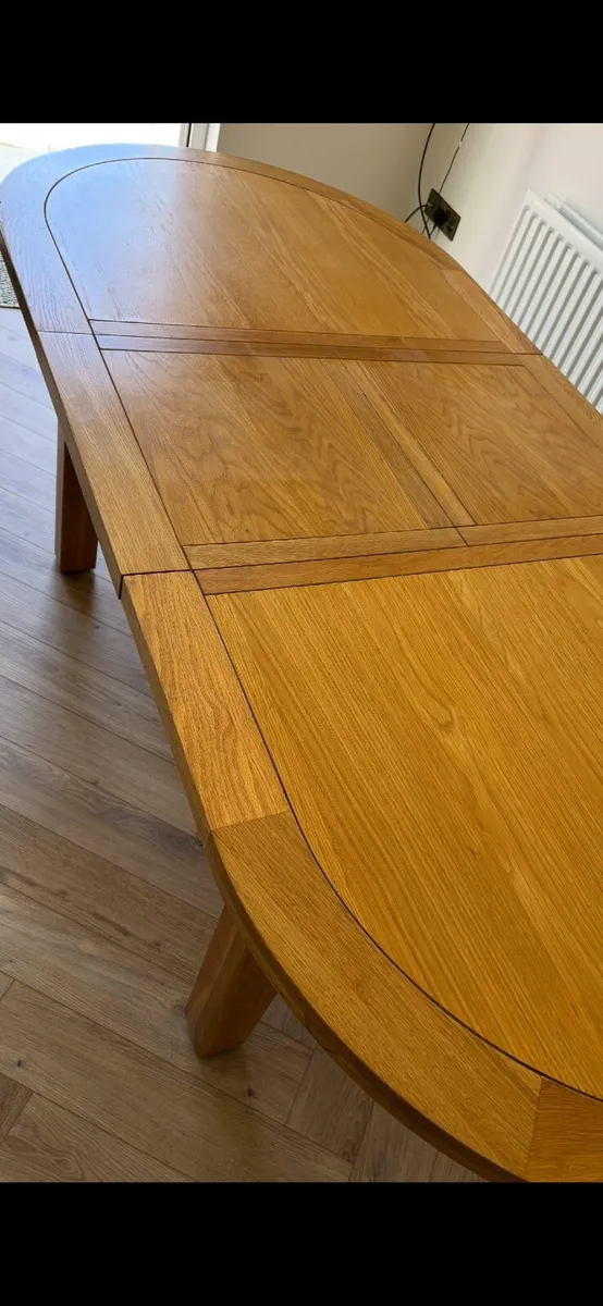 Table and 6 chairs - Image 4