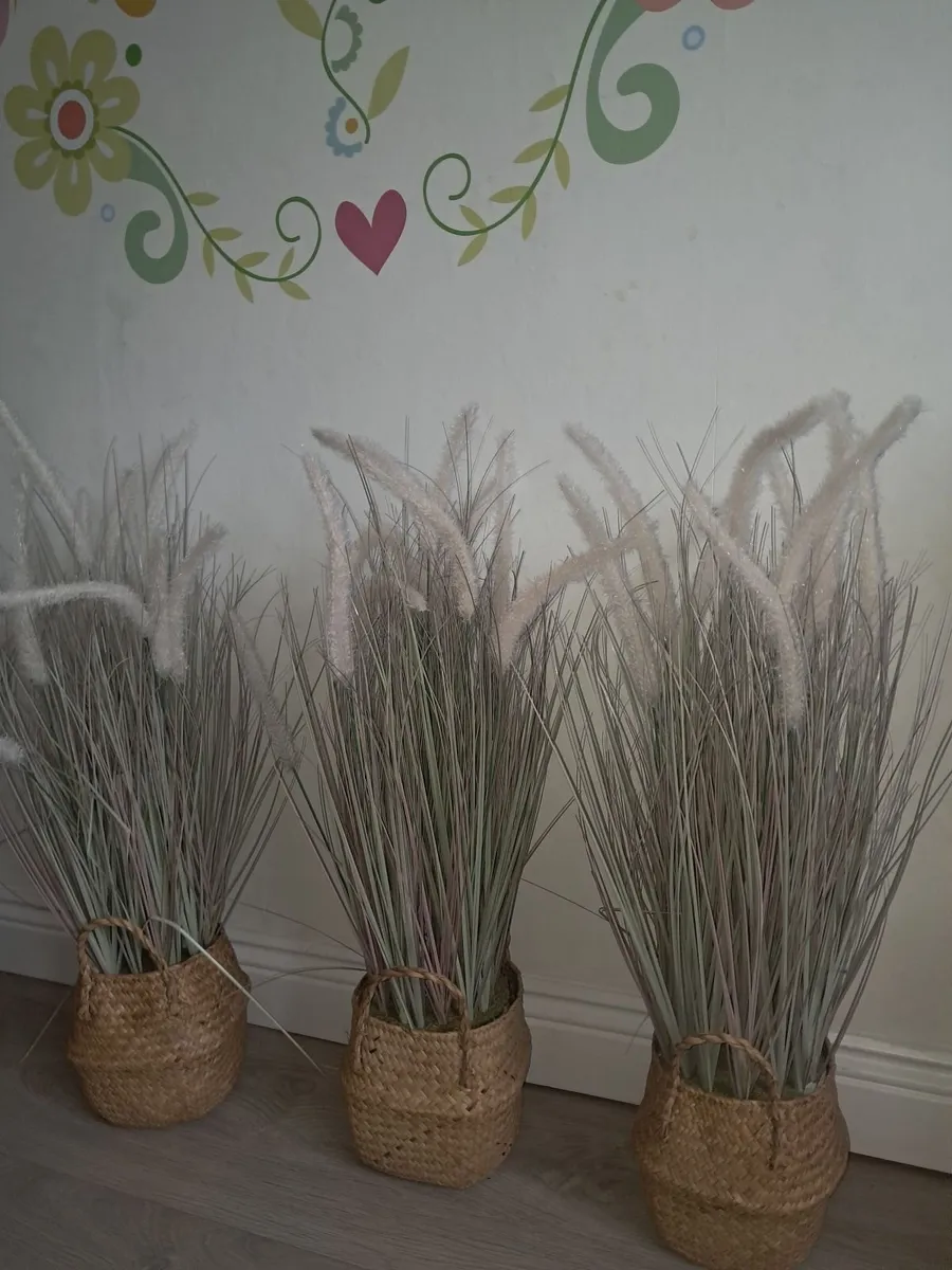 Faux Planters - Image 4