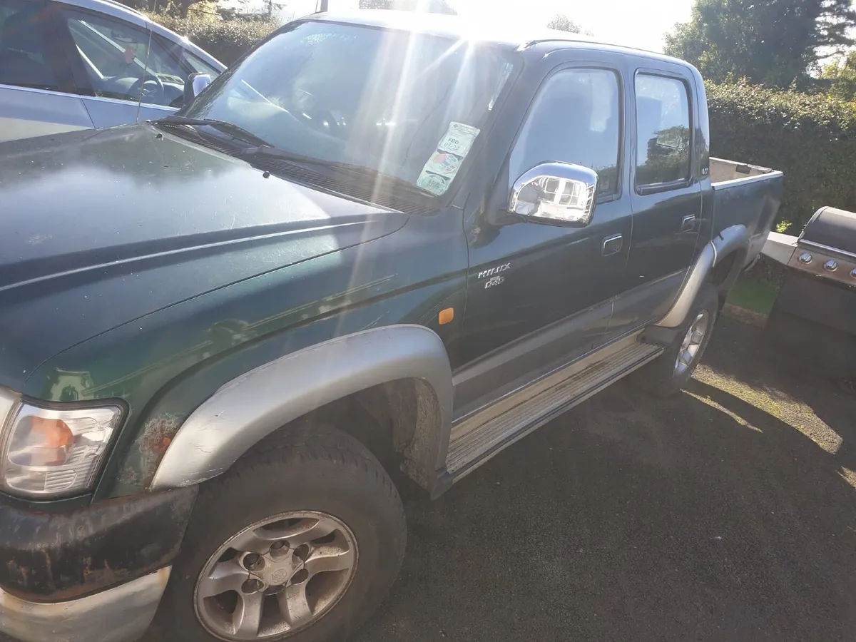 Toyota Hilux 2003 - Image 3