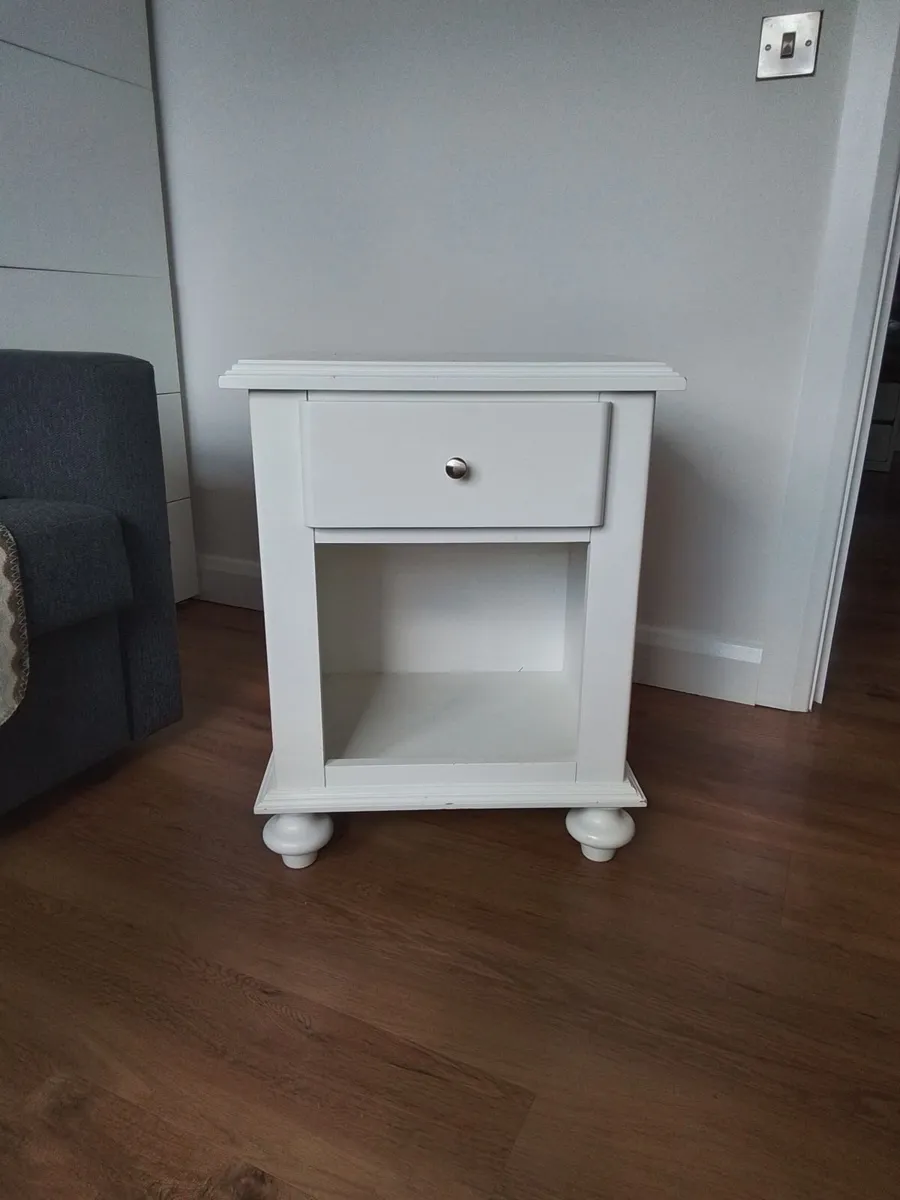 Furniture,  bed side locker - Image 1
