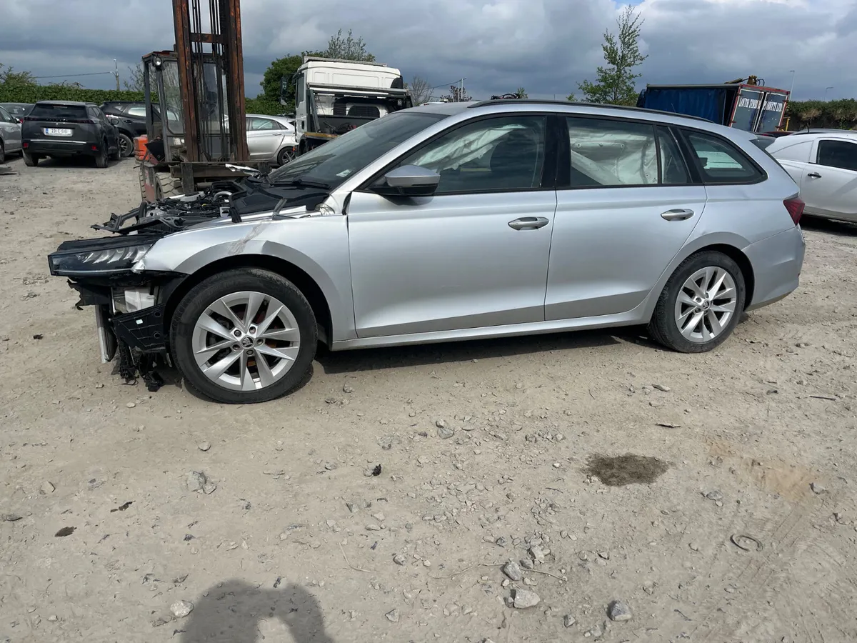 21 Octavia 2.0  Tdi auto - Image 2