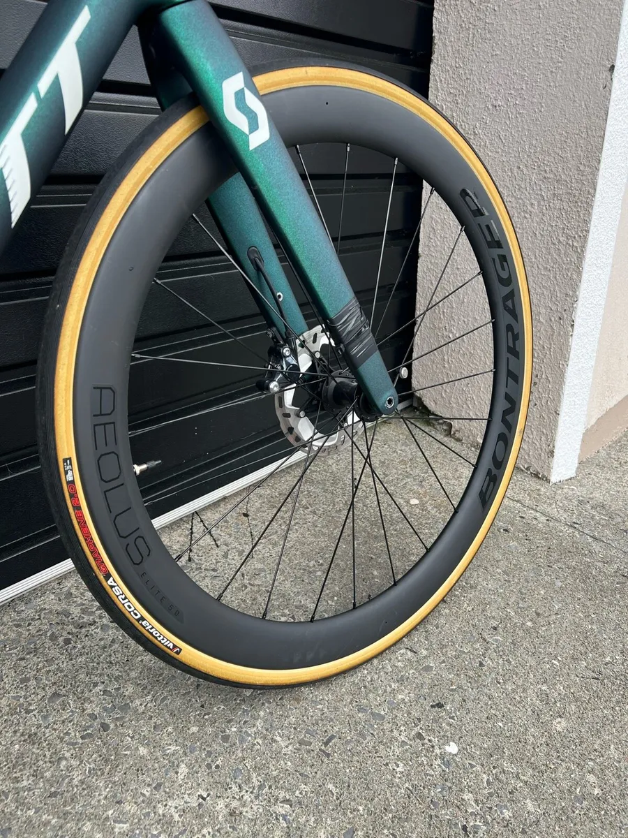Scott carbon bike - Image 2