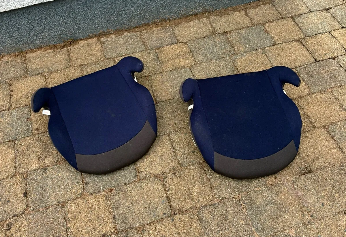 Kids booster seats - Image 2