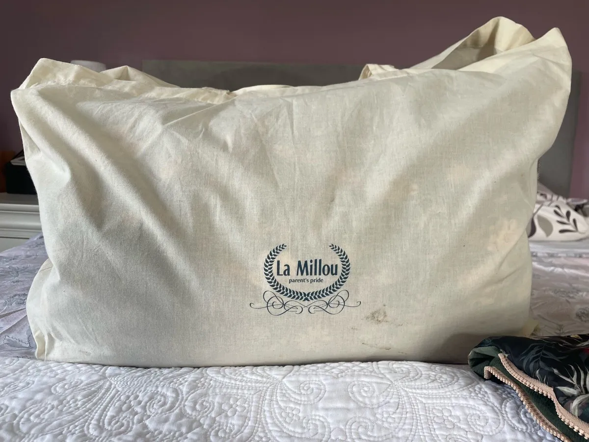 La Millou buggy footmuff and matching handmuff - Image 3