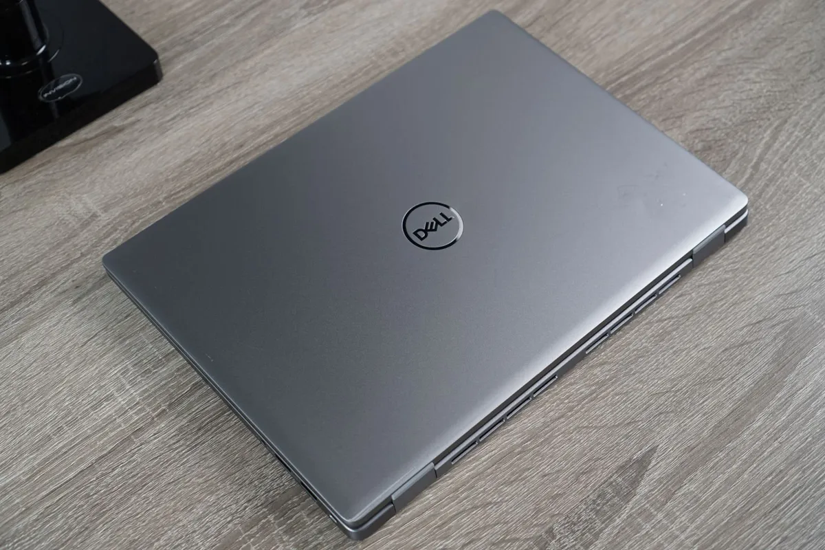 Dell Latitude 7450 14" |  Ultra 7 165U | 32GB DDR5 - Image 3
